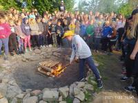 zapalujeme slavnostni ohen.jpg